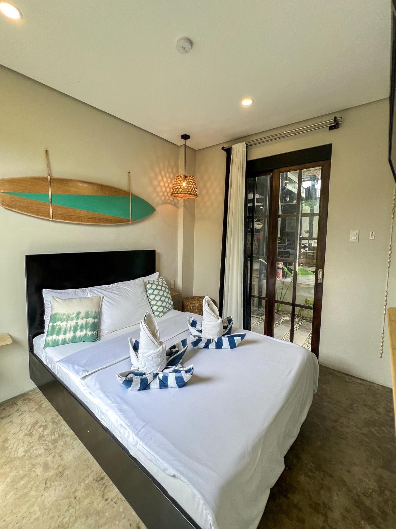 Siargao Bed And Brewery Hotel General Luna  Exterior photo