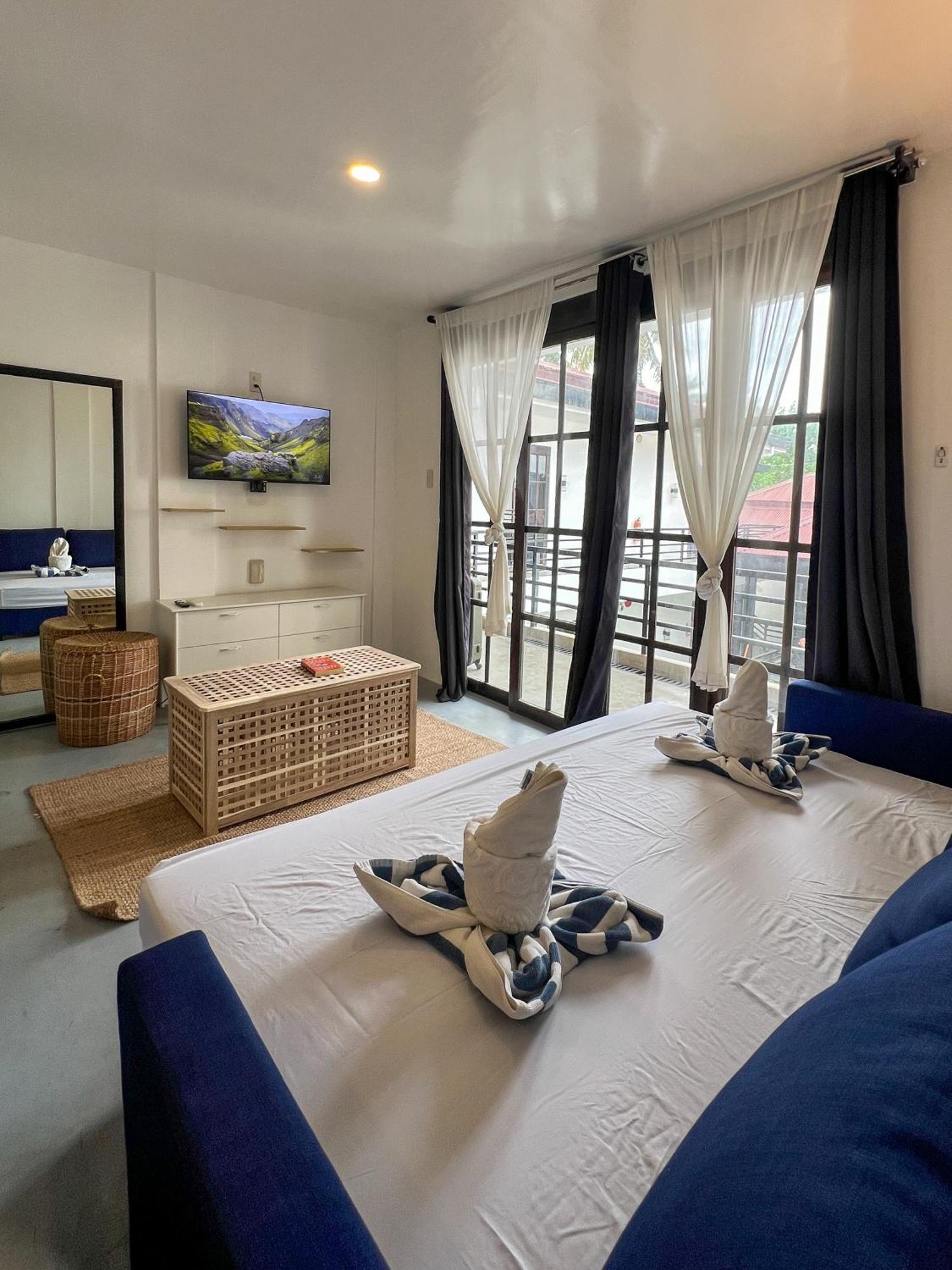 Siargao Bed And Brewery Hotel General Luna  Exterior photo